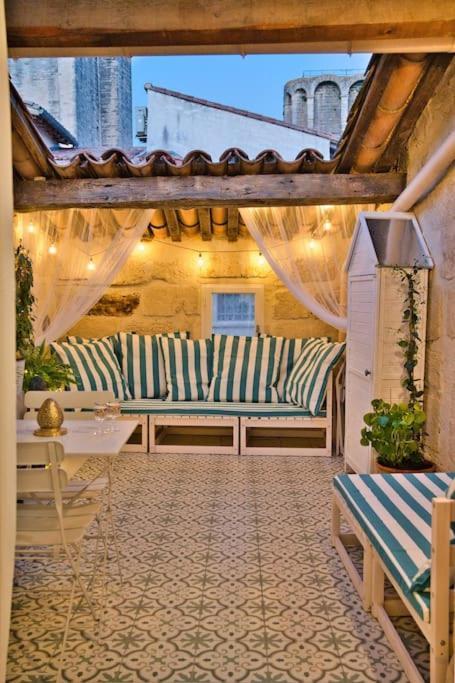 Appartement-Terrasse Centre Historique Юзес Экстерьер фото